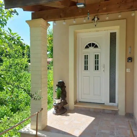Διαμέρισμα Stamyra House Λιαπάδες